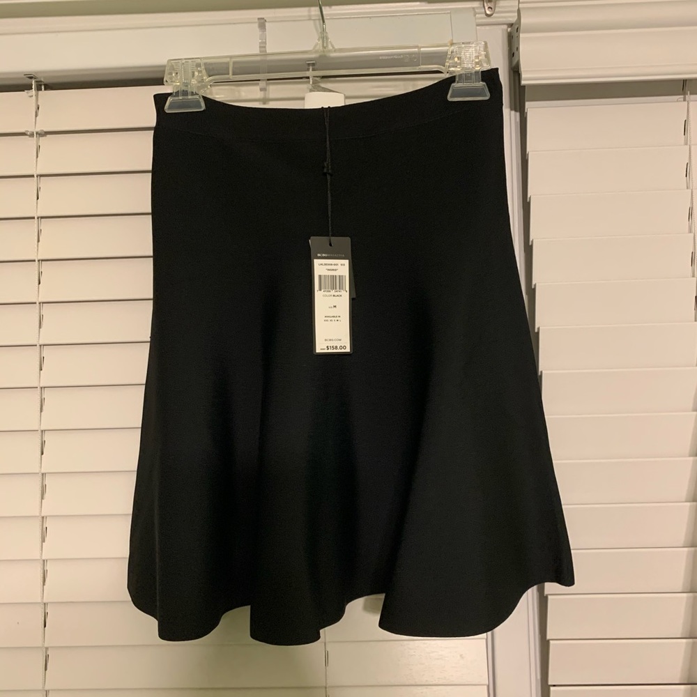 BCBGMAXAZRIA Black Skirt M